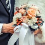 The picture shows a wedding bouquet to represent wedding financing.